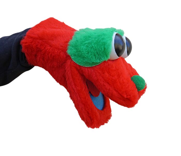 Bocón rojo con cejas y nariz verde